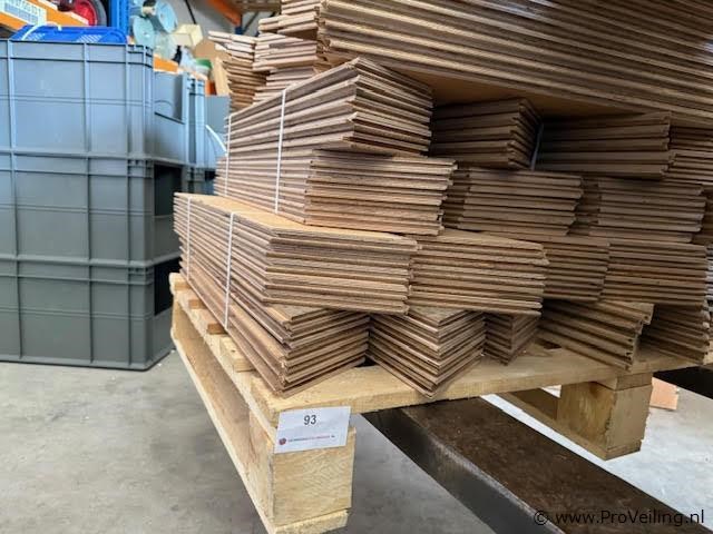 Houten vloer eiken rustiek - afbeelding 1 van  4