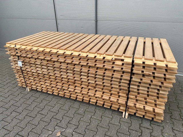 Houten vlonder - 2700x1050mm (30x) - afbeelding 1 van  2