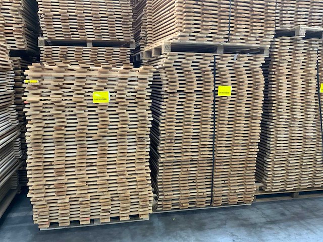 Houten vlonder 1200x1100mm (45x) - afbeelding 1 van  4