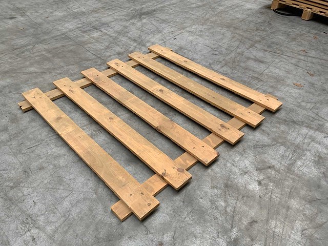 Houten vlonder 1200x1100mm (45x) - afbeelding 1 van  11