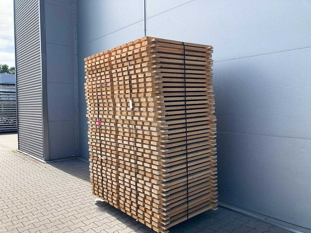 Houten vlonder 1800x1100mm (40x) - afbeelding 1 van  3