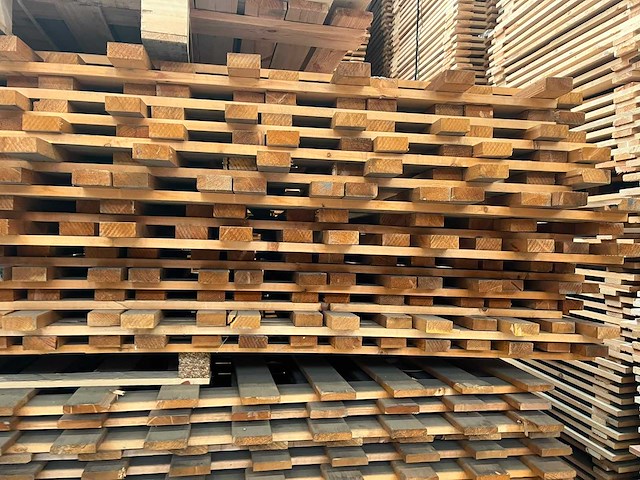 Houten vlonder ca 3600x1100mm (50x) - afbeelding 9 van  9