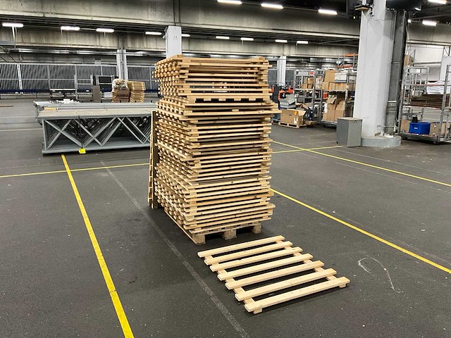 Houten vlonders - magazijnstelling - 110x97 cm (41x) - afbeelding 1 van  6