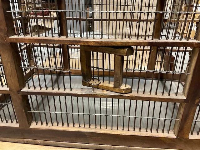 Houten vogelkooi - afbeelding 4 van  14