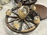 Houten wagenwiel-lamp (2x) - afbeelding 2 van  5