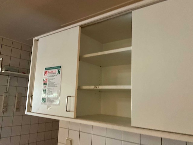 Houten wandkast (3x) - afbeelding 6 van  9