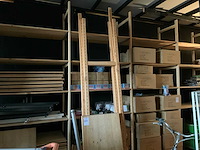 Houten wandstelling - afbeelding 1 van  1