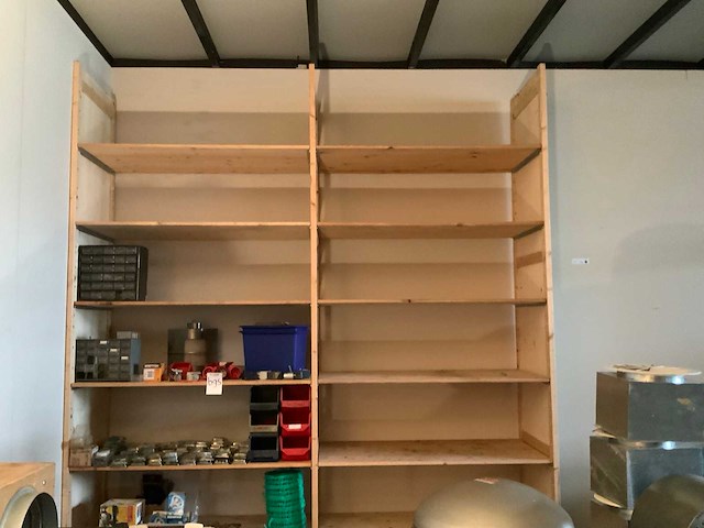 Houten wandstelling - afbeelding 2 van  2