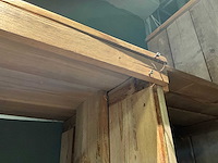 Houten wandstelling - afbeelding 1 van  1