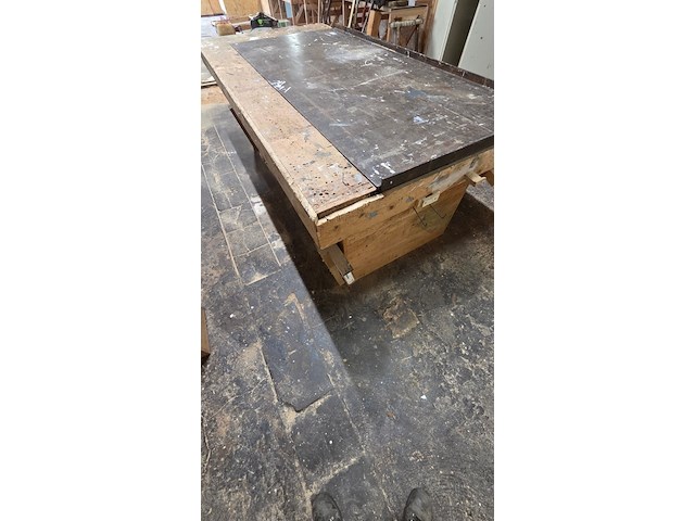 Houten werkbank met stalen blad - afbeelding 4 van  5