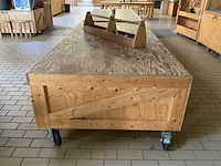 Houten werkbank | verrijdbaar | met 3 krukken - afbeelding 2 van  6