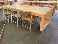 Houten werkbank | verrijdbaar | met 7 klapstoelen - afbeelding 6 van  13