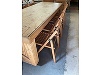 Houten werkbank | verrijdbaar | met 8 klapstoelen - afbeelding 10 van  12