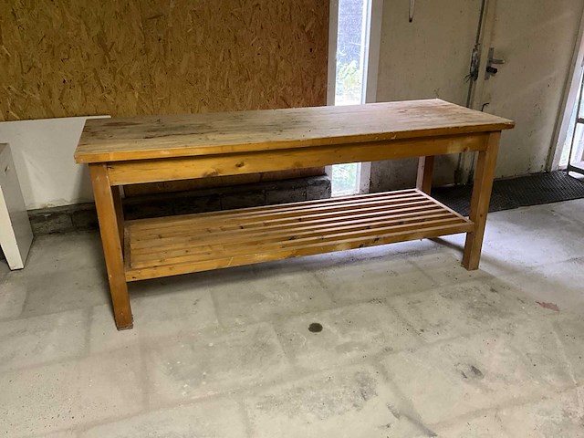 Houten werkbank - afbeelding 1 van  5