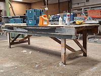 Houten werkbank - afbeelding 2 van  9