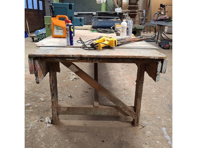 Houten werkbank - afbeelding 4 van  9