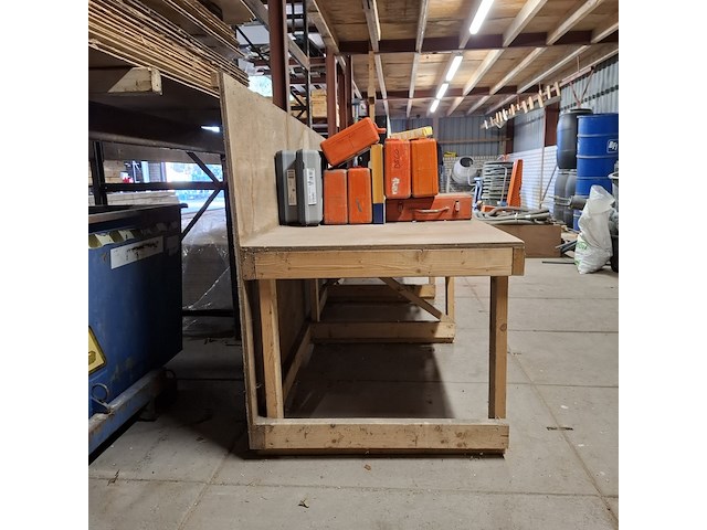 Houten werkbank - afbeelding 4 van  5