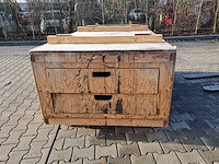 Houten werktafel - afbeelding 2 van  2