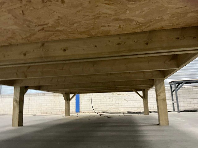 Houten werktafel - afbeelding 4 van  5