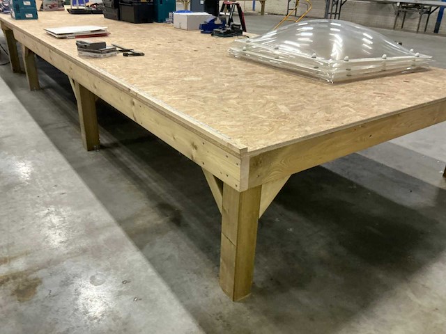 Houten werktafel - afbeelding 7 van  9