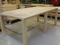 Houten werktafel - afbeelding 1 van  5