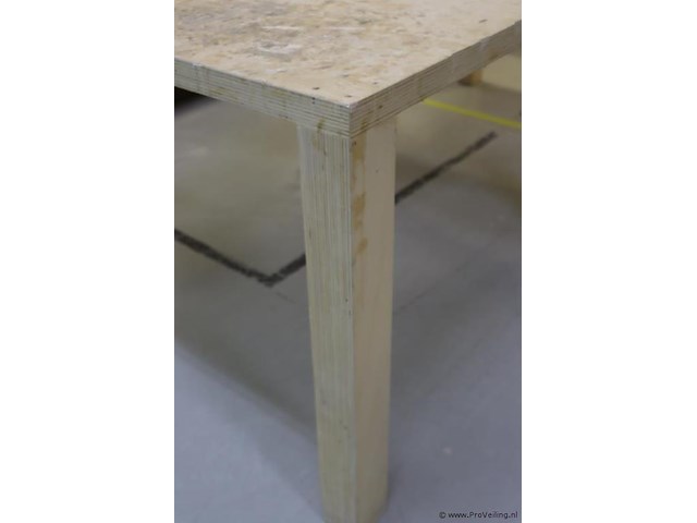 Houten werktafel - afbeelding 4 van  5