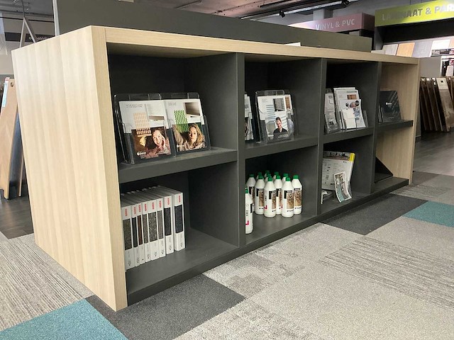 Houten winkelmeubel - afbeelding 3 van  5