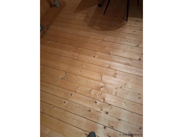 Houtenchalet - 500x500x550cm - afbeelding 4 van  19