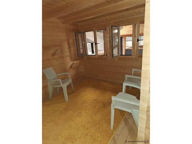 Houtenchalet - 500x500x550cm - afbeelding 11 van  19