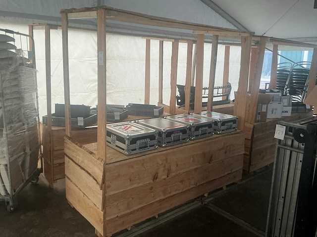 Houtenkraam 2 meter (4x) - afbeelding 1 van  2