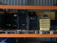 Houtenplaten en kratjes - afbeelding 3 van  3