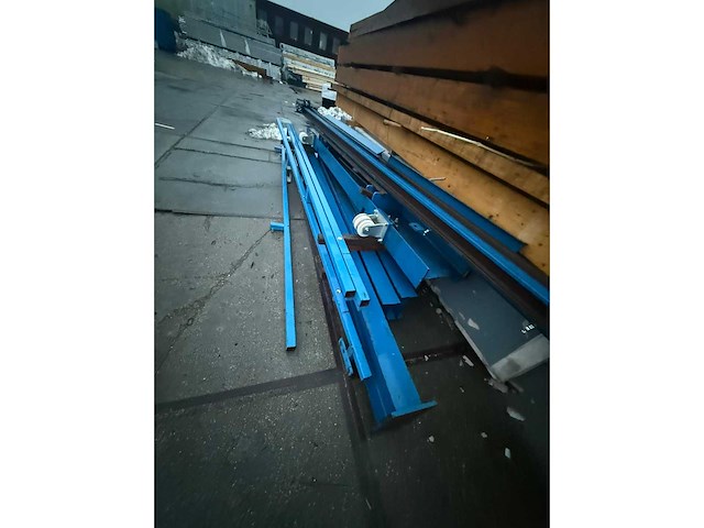 Houtenskeletbouw productielijn - afbeelding 9 van  9