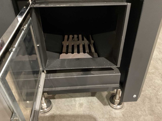 Houtkachel sauna - afbeelding 2 van  13