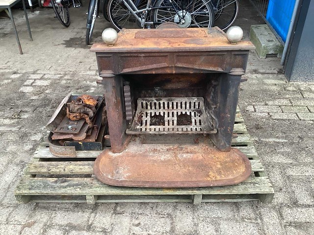 Houtkachel - afbeelding 5 van  5
