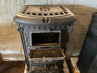 Houtkachel - afbeelding 1 van  2