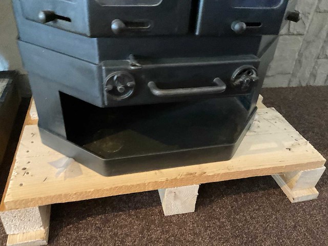 Houtkachel - afbeelding 6 van  6