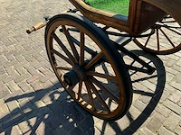 Houtkleurige jachtwagen - afbeelding 14 van  17