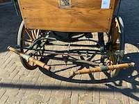 Houtkleurige jachtwagen - afbeelding 17 van  17