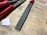 Houtrasp (9x) - afbeelding 1 van  1