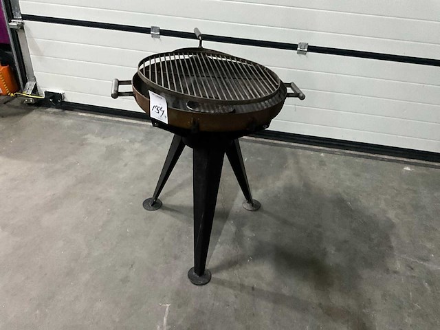 Houtskool bbq - afbeelding 2 van  6