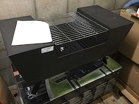 Houtskool bbq - afbeelding 1 van  3