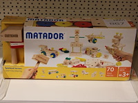 Houtspeelgoed matador. - afbeelding 1 van  2
