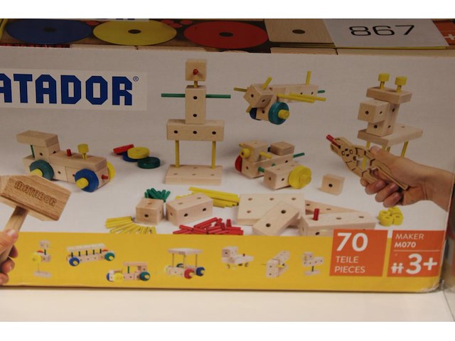 Houtspeelgoed matador. - afbeelding 2 van  2