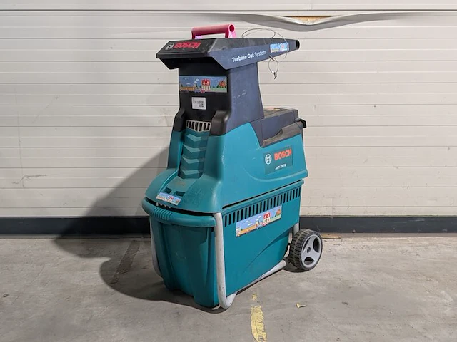 Houtversnipperaar - 45mm - 230v bosch, axt 25 tc, bouwjaar 2014 - afbeelding 1 van  8