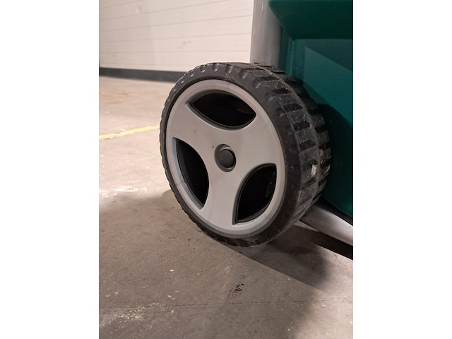 Houtversnipperaar - 45mm - 230v bosch, axt 25 tc, bouwjaar 2018 - afbeelding 8 van  16