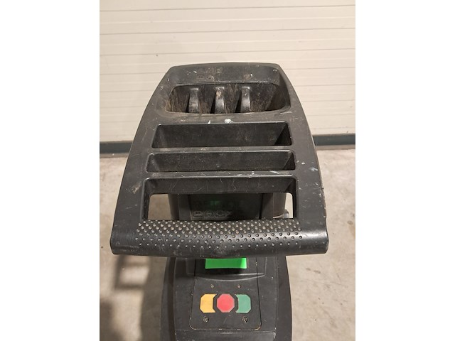 Houtversnipperaar - 45mm - 230v bosch, axt 25 tc, bouwjaar 2018 - afbeelding 14 van  16