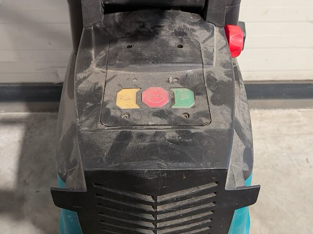 Houtversnipperaar - 45mm - 230v bosch, axt 25 tc, bouwjaar 2019 - afbeelding 6 van  8