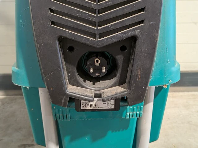 Houtversnipperaar - 45mm - 230v bosch, axt 25 tc, bouwjaar 2019 - afbeelding 7 van  8