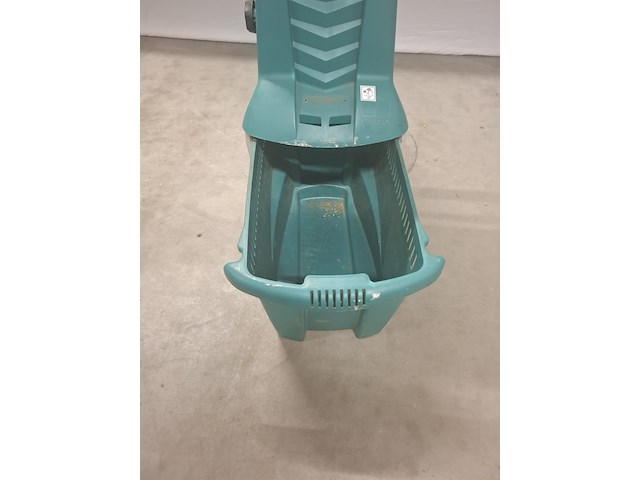 Houtversnipperaar - 45mm - 230v bosch, axt 25 tc, bouwjaar 2021 - afbeelding 9 van  9