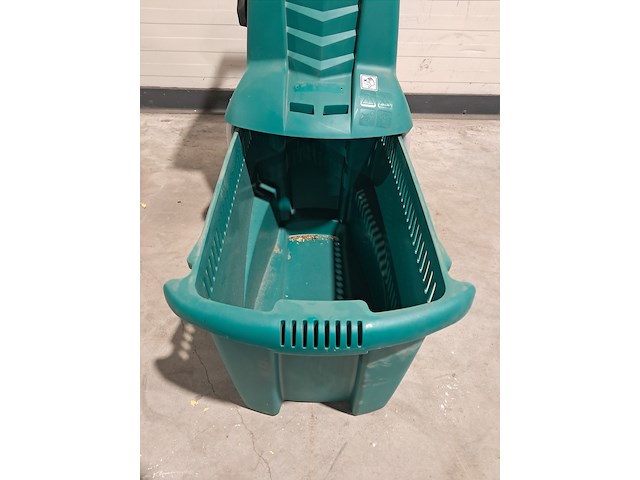 Houtversnipperaar - 45mm - 230v bosch, axt 25 tc, bouwjaar 2022 - afbeelding 7 van  13